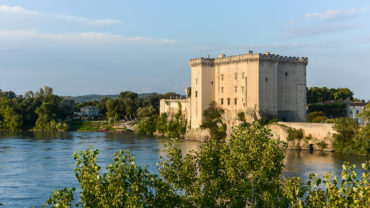 <span class="entry-title-primary">LA PROVENCE</span> <span class="entry-subtitle">Travel back in time, to the heart of the castles of Provence</span>