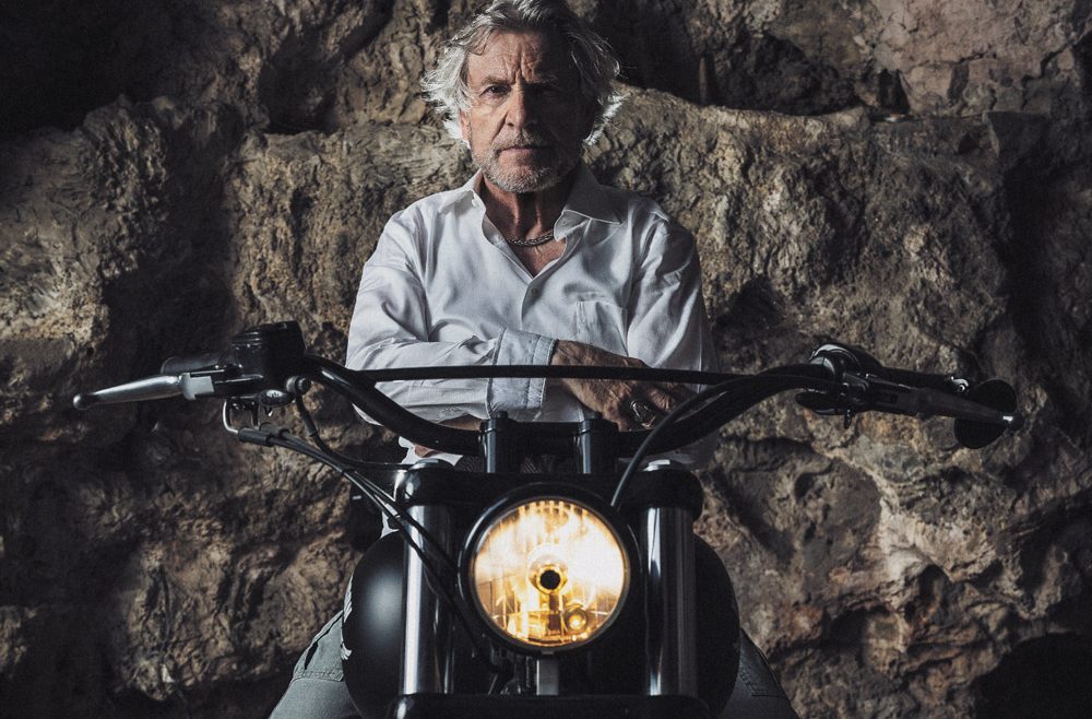 Tchéky Karyo – LiFE Style Magazine – En